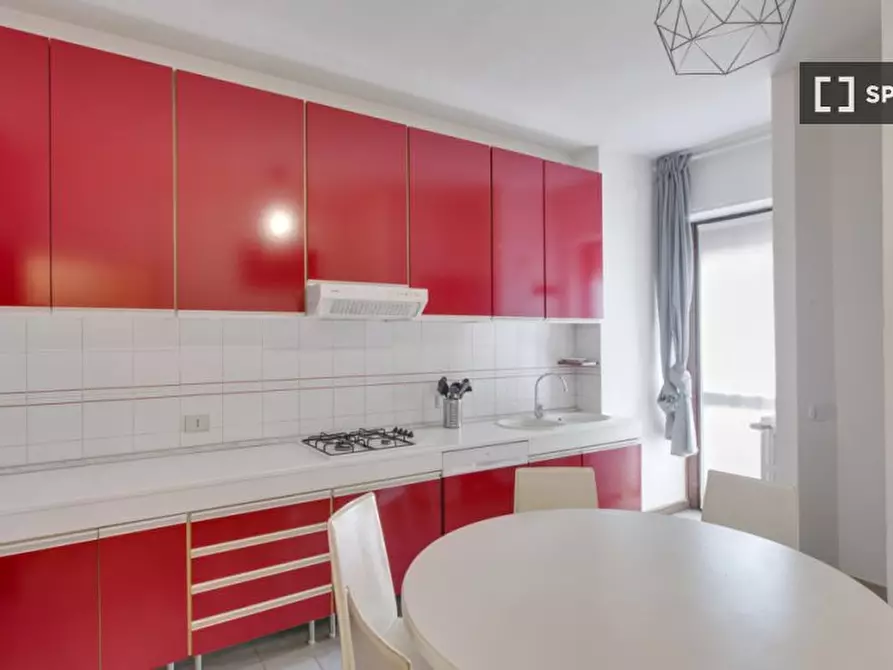 Immagine 10 di Camera condivisa in affitto  in Via Egadi a Milano