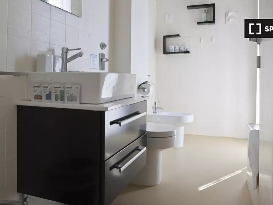 Immagine 12 di Appartamento in affitto  in Via Amedeo D'Aosta a Milano