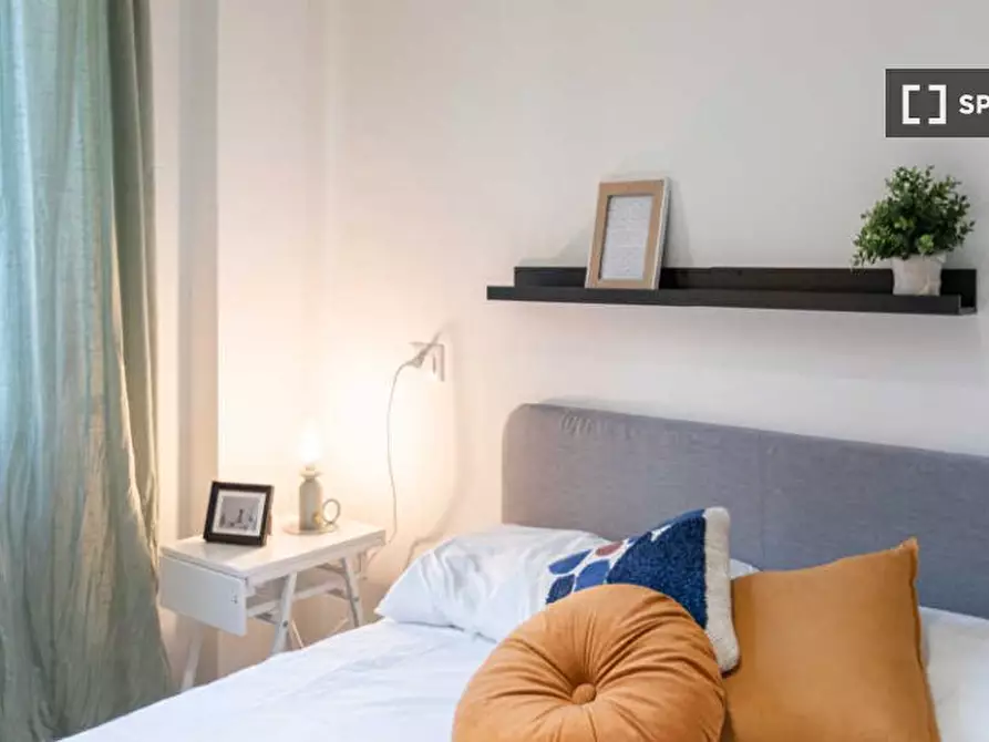 Immagine 4 di Camera condivisa in affitto  in Via Carlo Alberto Pisani Dossi a Milano