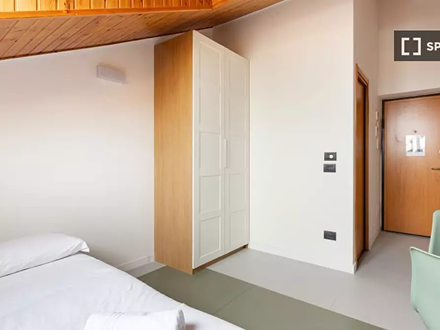 Immagine 2 di Ufficio in affitto  in Corso Magenta a Milano