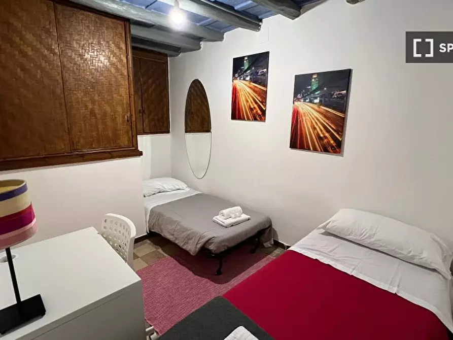 Immagine 16 di Appartamento in affitto  in Via di Monserrato a Roma