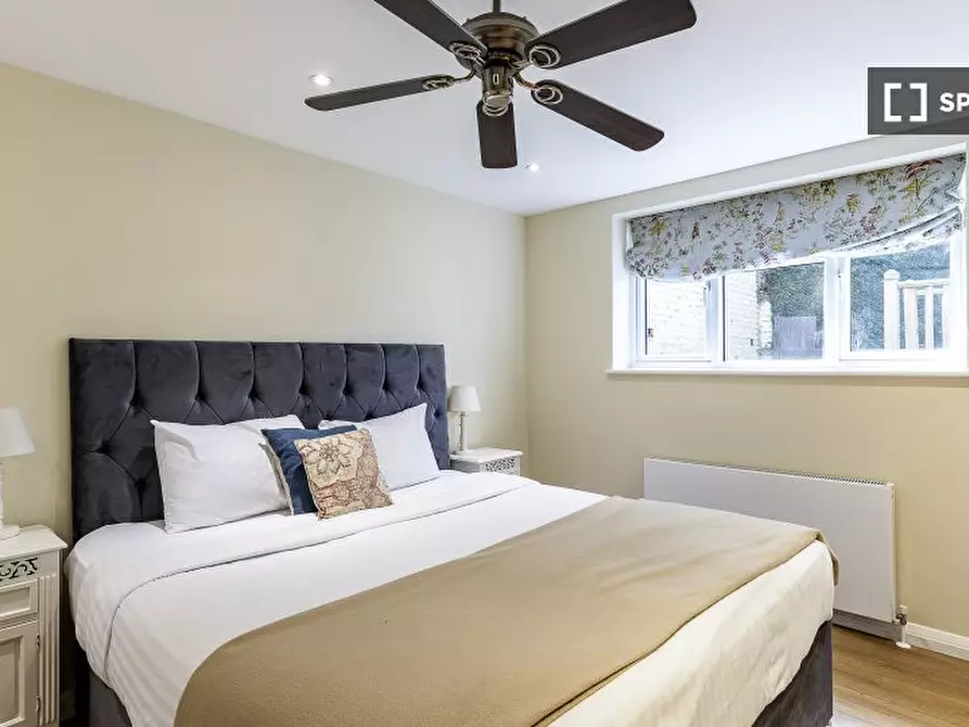 Immagine 3 di Appartamento in affitto  in Redcliffe Garden a Kensington