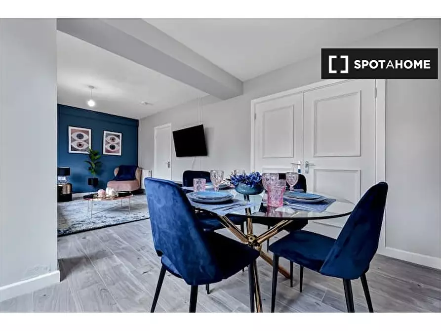 Immagine 14 di Appartamento in affitto  in Selman House Hedger's Grove a Hackney