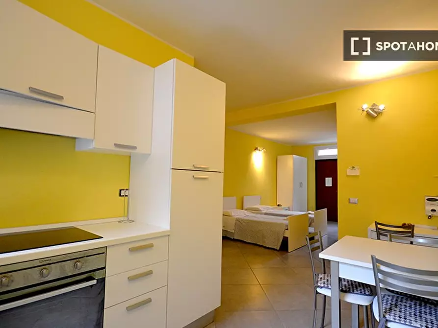 Immagine 2 di Ufficio in affitto  in Via Bordighera a Milano