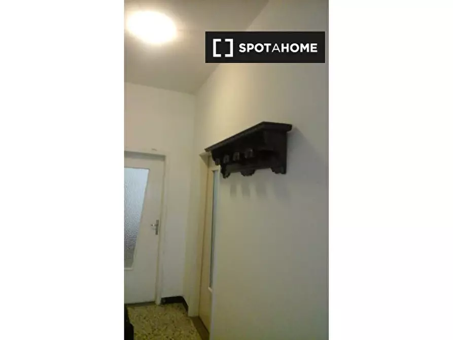 Immagine 11 di Camera condivisa in affitto  in Via Castelbarco a Trento