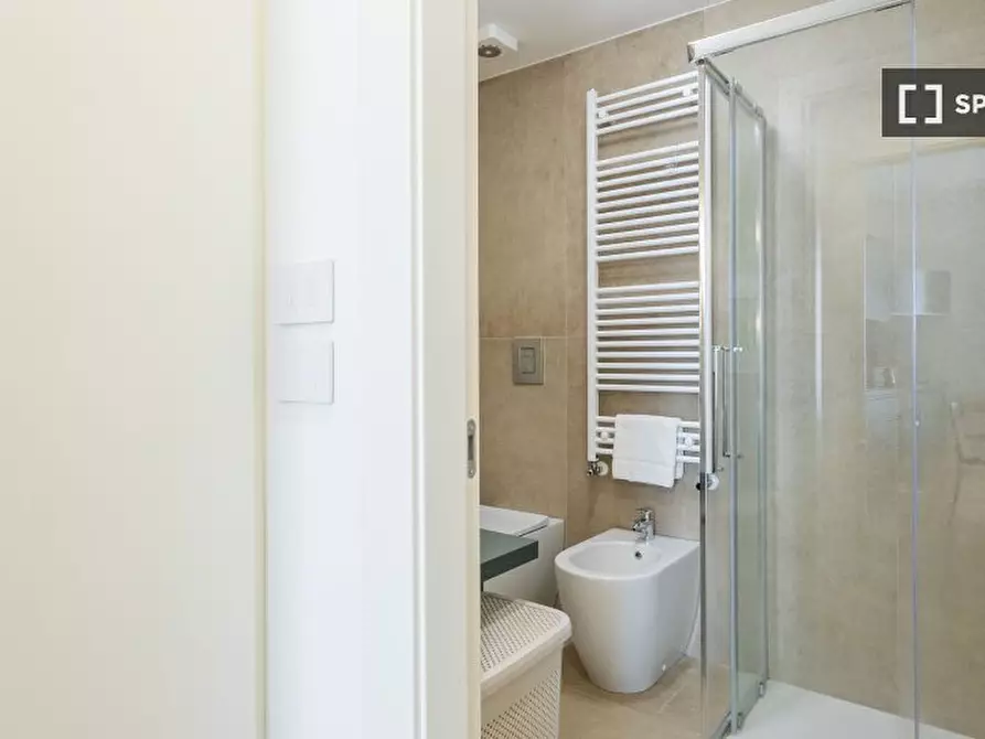 Immagine 16 di Ufficio in affitto  in Via Errico Petrella a Milano