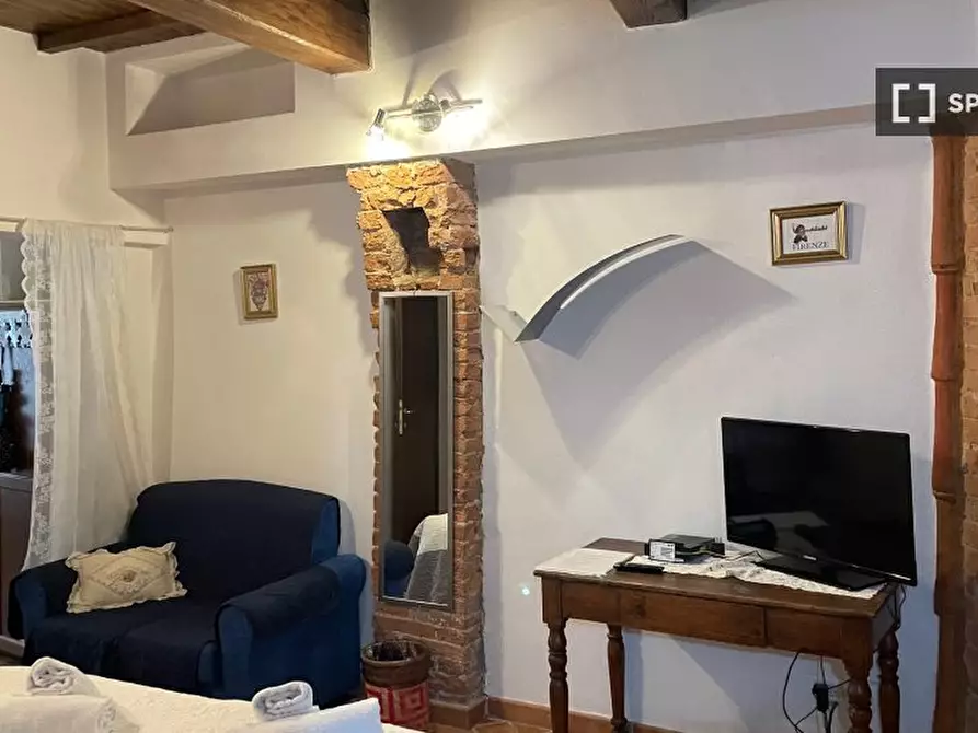 Immagine 12 di Appartamento in affitto  in Costa S. Giorgio a Firenze