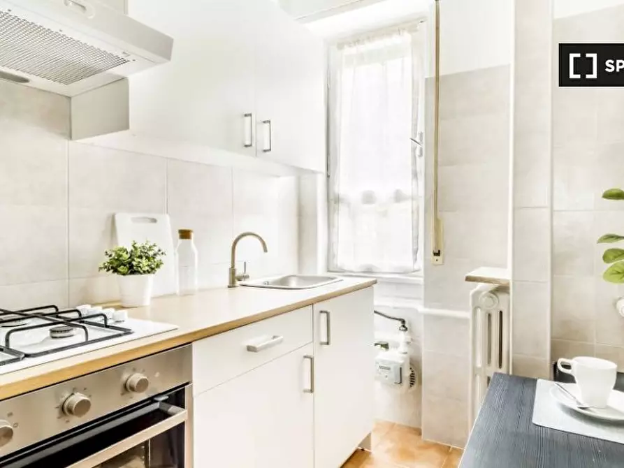 Immagine 7 di Camera condivisa in affitto  in Via degli Astri a Milano