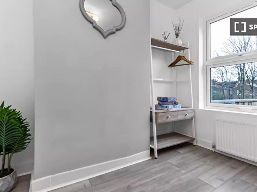 Immagine 13 di Appartamento in affitto  in Winchelsea Rd a Tottenham