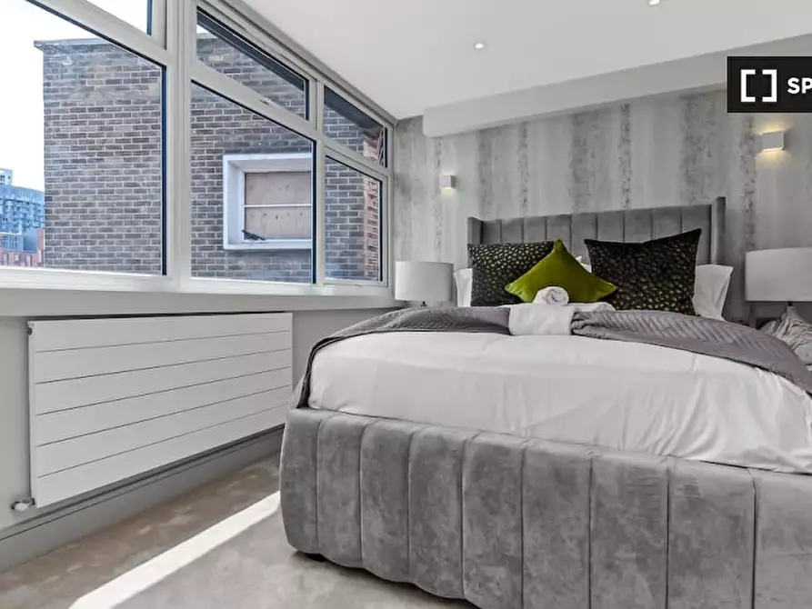 Immagine 17 di Appartamento in affitto  in Flat Goldman House - 122 Wembley Park drive HA9 8HP a Brent