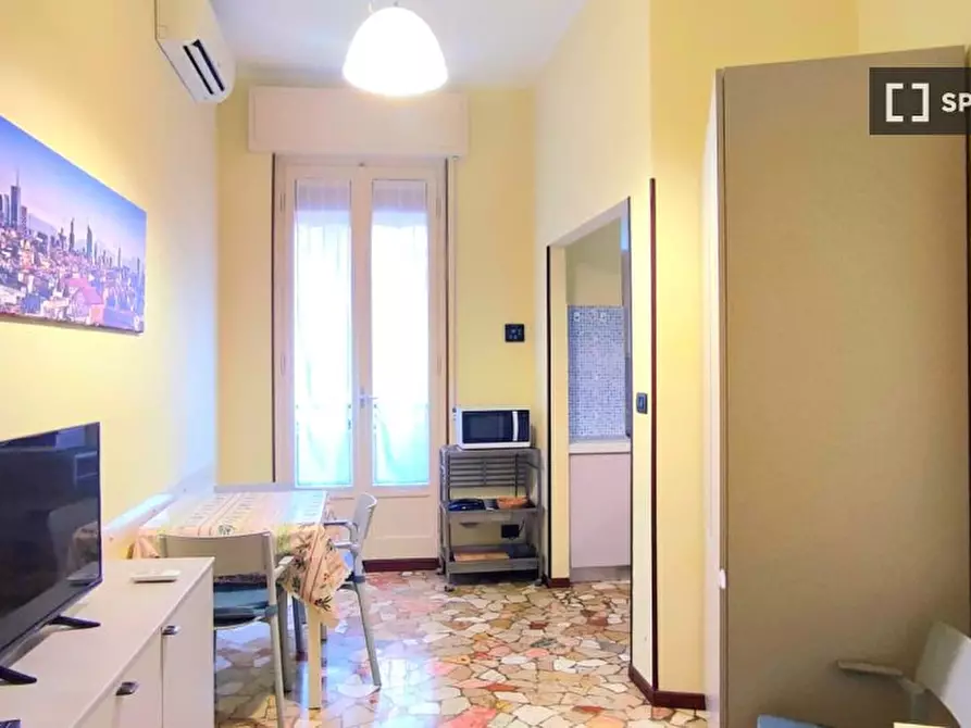 Immagine 1 di Appartamento in affitto  in Via Tavazzano a Milano