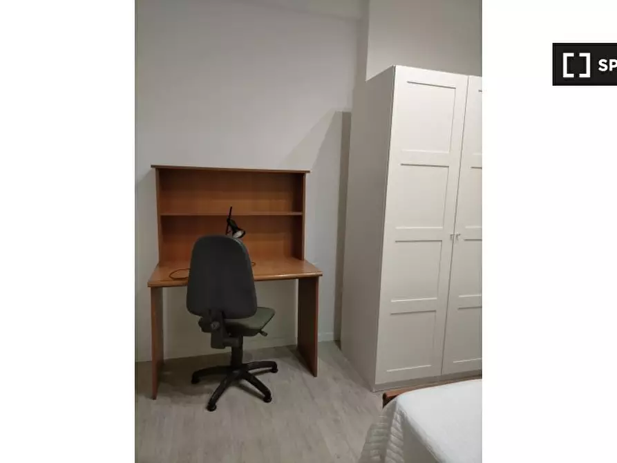 Immagine 10 di Camera condivisa in affitto  in Via Ugolino Cavalcabò a Roma