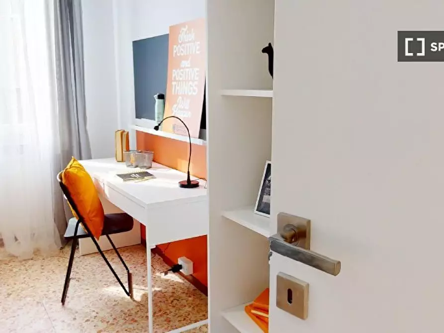 Immagine 6 di Camera condivisa in affitto  in Monte Baldo a Brescia