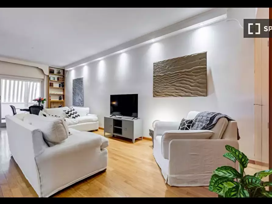 Immagine 3 di Appartamento in affitto  in Via dei Savorelli a Roma