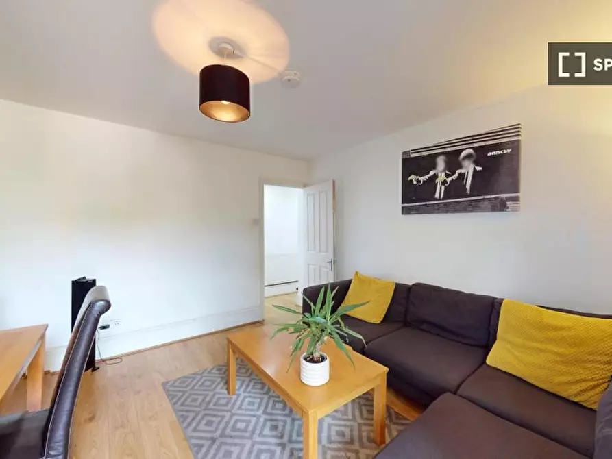 Immagine 5 di Camera condivisa in affitto  in Bethnal Grn Rd a Poplar