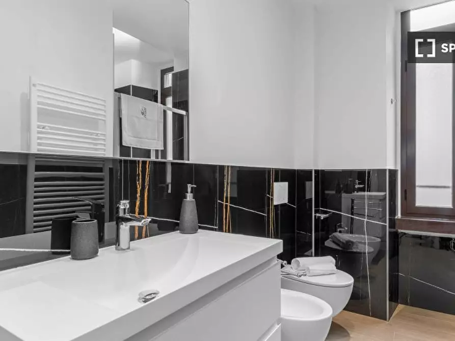 Immagine 16 di Appartamento in affitto  in Via Vitruvio a Milano