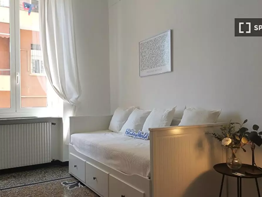 Immagine 1 di Appartamento in affitto  in Via Felice Cavallotti a Genova
