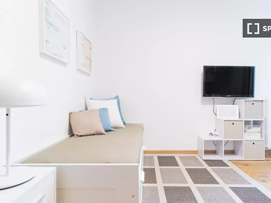 Immagine 3 di Appartamento in affitto  in Via Carlo de Cristoforis a Milano