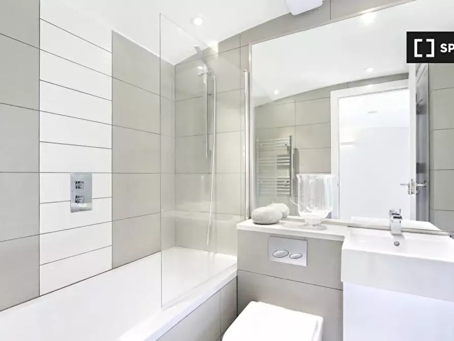 Immagine 7 di Ufficio in affitto  in Petty France a 