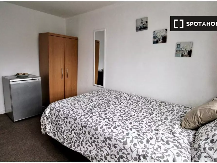 Immagine 8 di Camera condivisa in affitto  in Cheesemans Terrace a Hammersmith