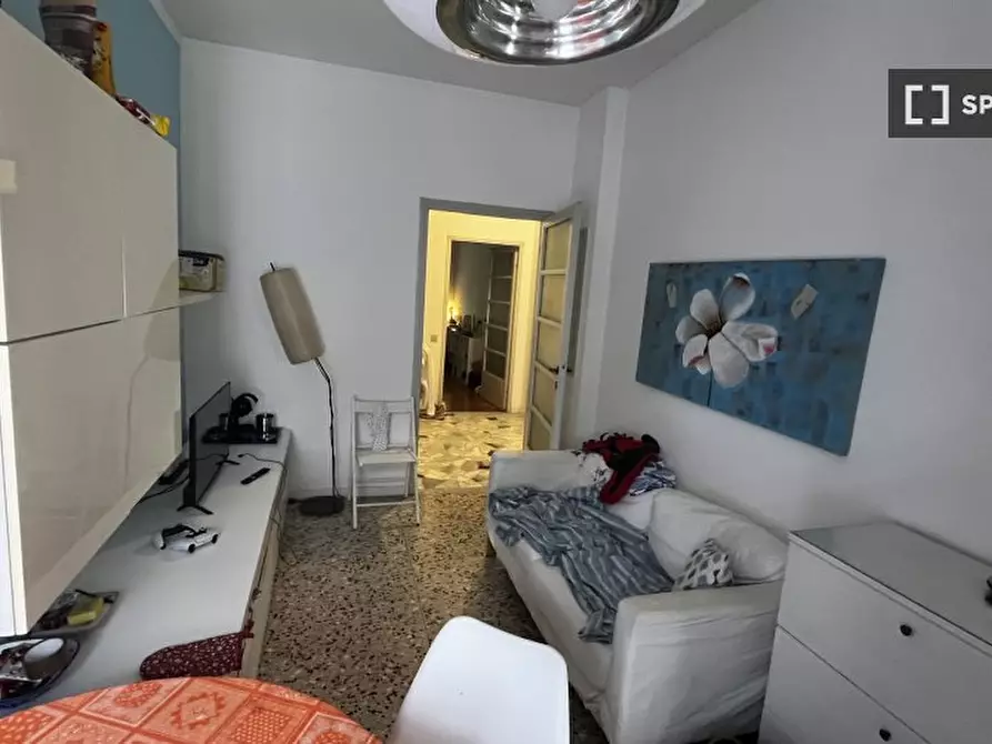 Immagine 3 di Camera condivisa in affitto  in Via Teodosio a Milano