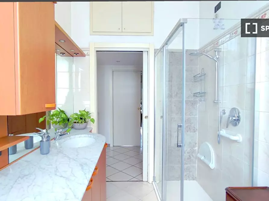 Immagine 12 di Appartamento in affitto  in Via Novara a Milano