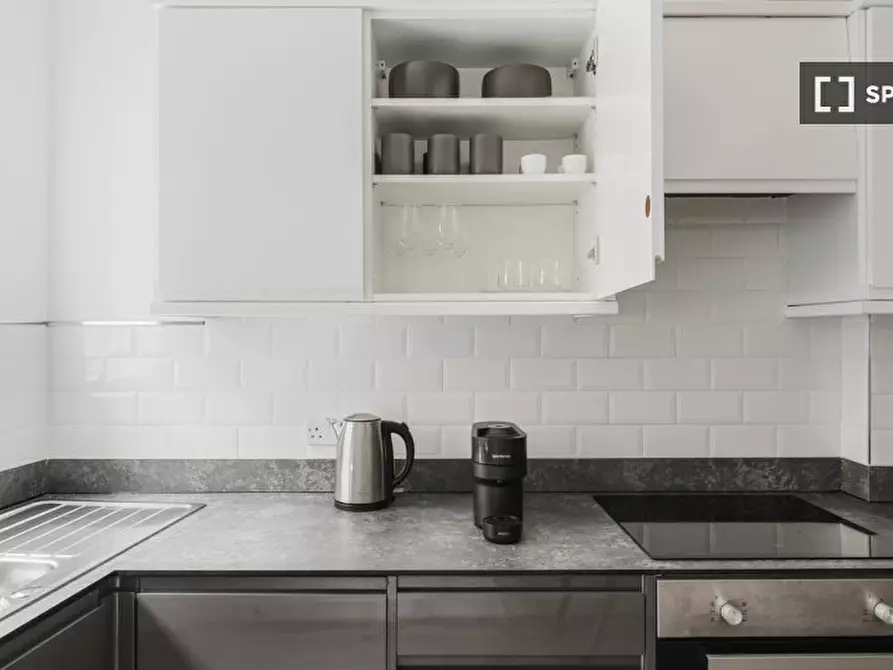 Immagine 8 di Appartamento in affitto  in Warren Mews a Camden Town