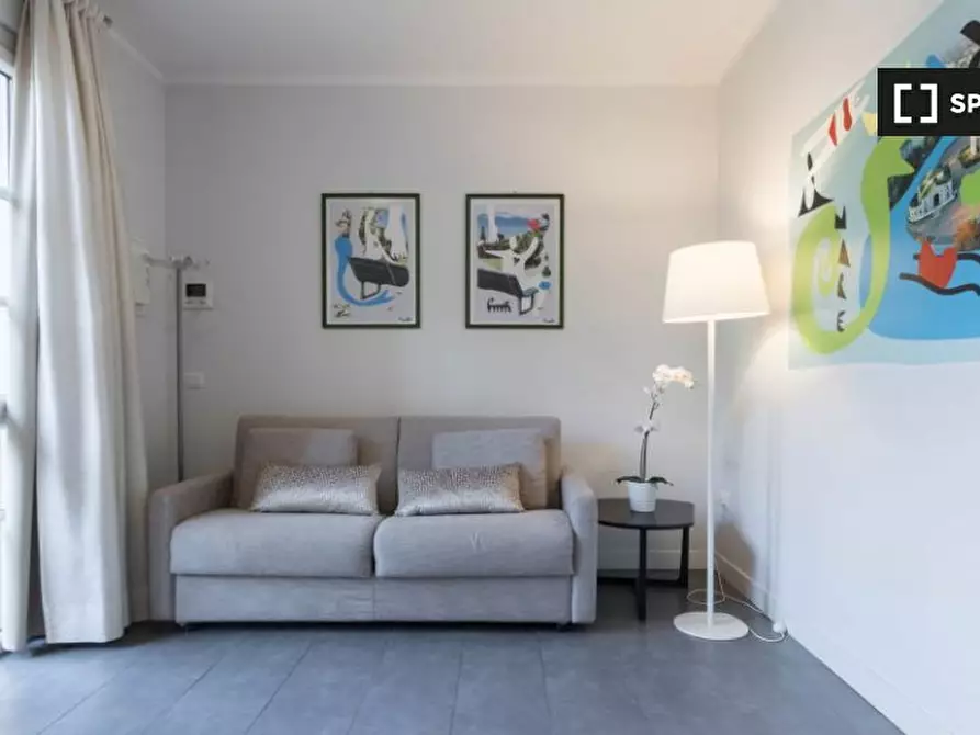 Immagine 3 di Appartamento in affitto  in Via Bernardino Biondelli a Milano