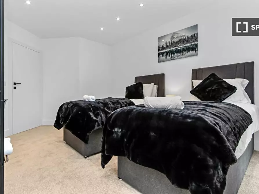 Immagine 1 di Appartamento in affitto  in Vincent Rd a Croydon