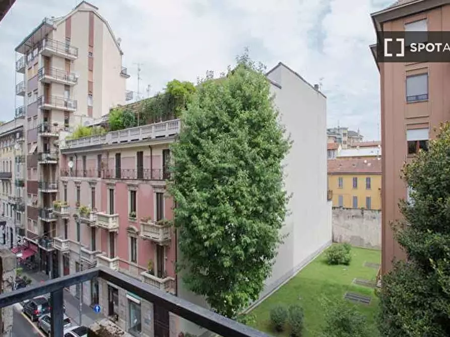 Immagine 15 di Camera condivisa in affitto  in Via Farneti a Milano