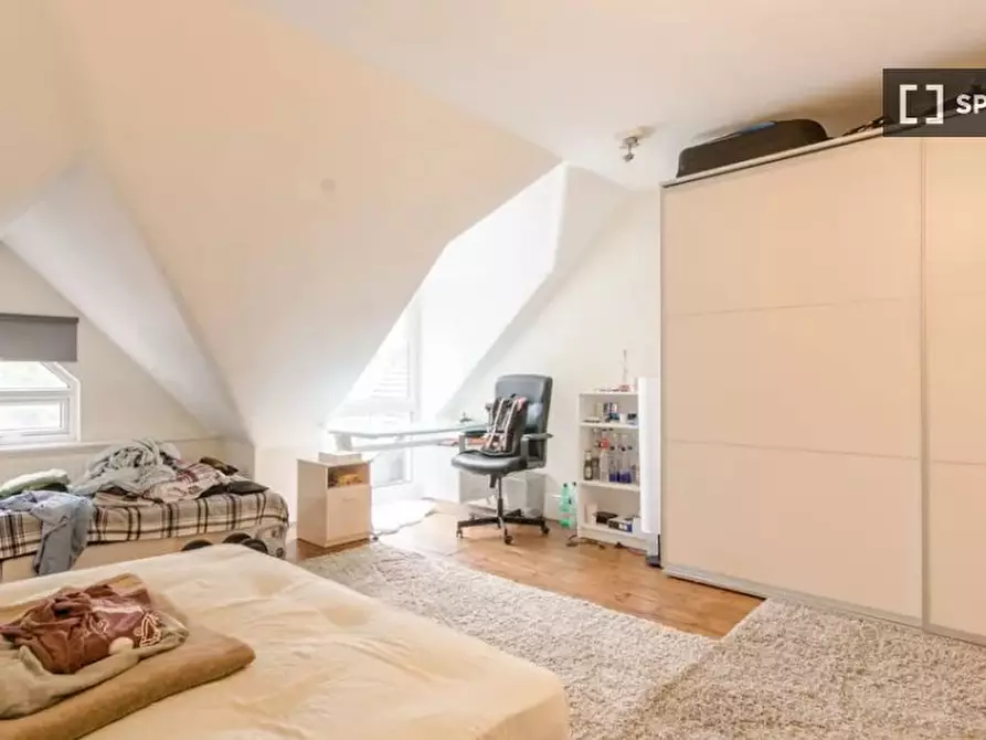 Immagine 5 di Appartamento in affitto  in B Finchley Rd a Camden Town