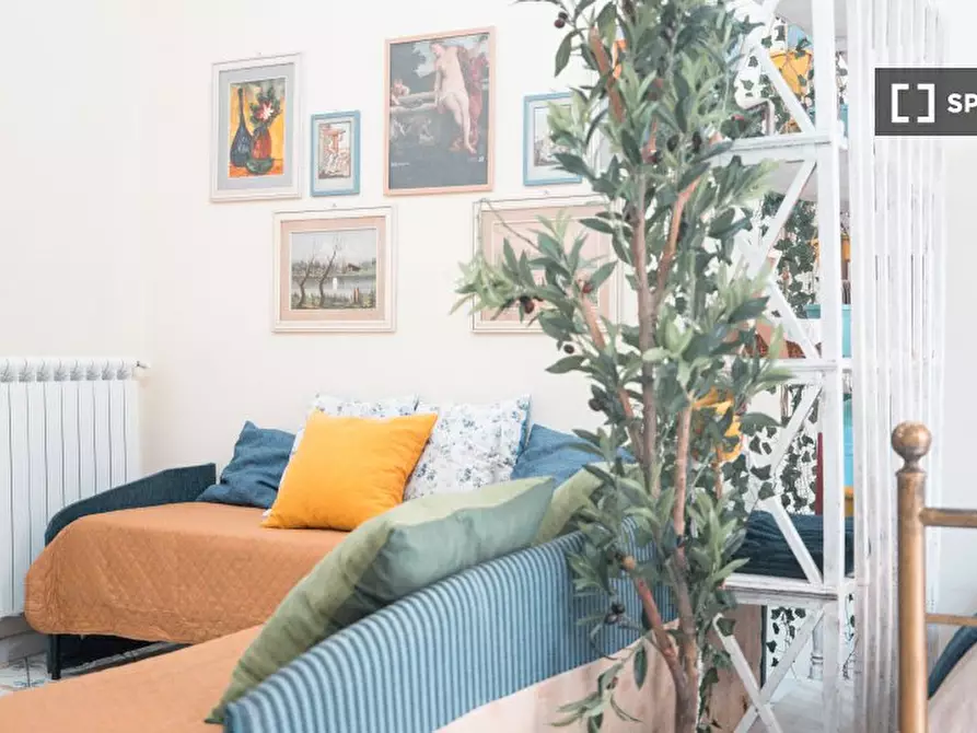 Immagine 5 di Ufficio in affitto  in V. Salvator Rosa a Napoli