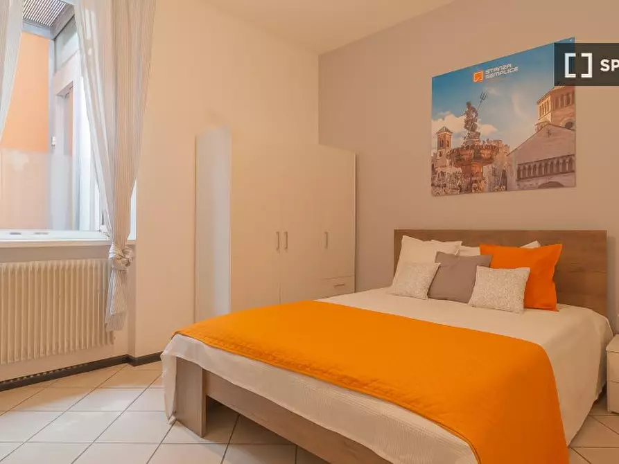 Immagine 11 di Camera condivisa in affitto  in Nazario Sauro a Trento