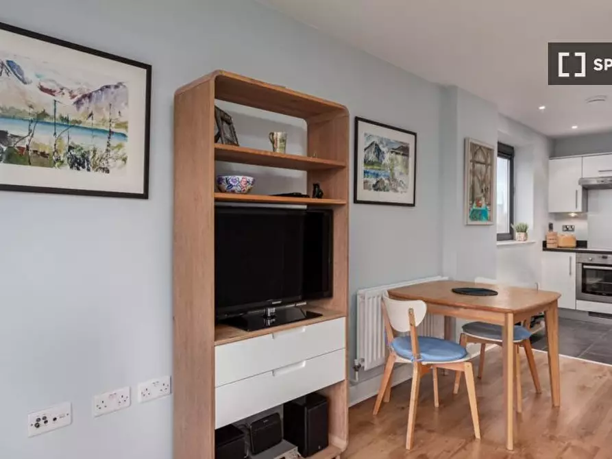 Immagine 10 di Appartamento in affitto  in Aragon Court a Lambeth