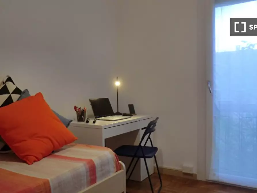 Immagine 5 di Camera condivisa in affitto  in Via Pio X a Padova