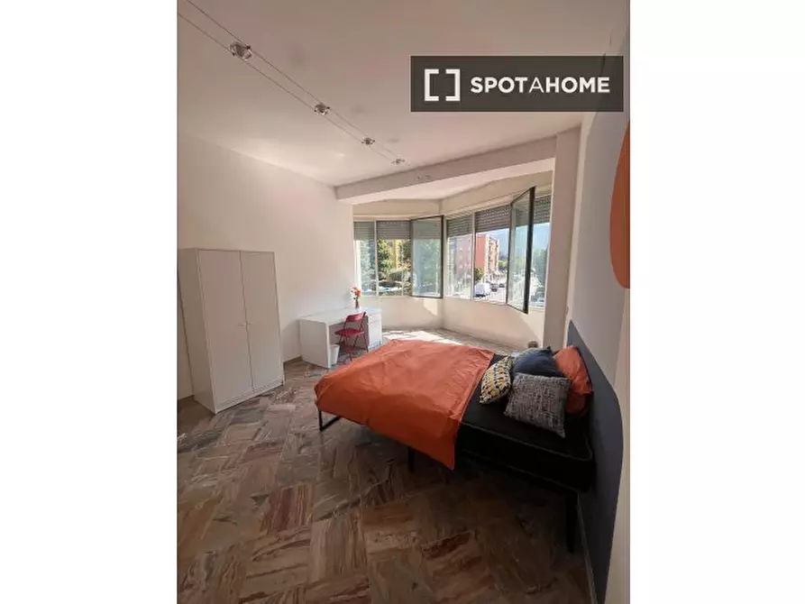 Immagine 2 di Camera condivisa in affitto  in Trento a Brescia