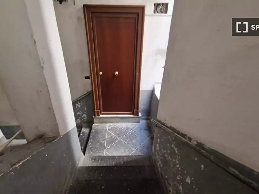 Immagine 8 di Camera condivisa in affitto  in Via Carlo de Cesare a Napoli