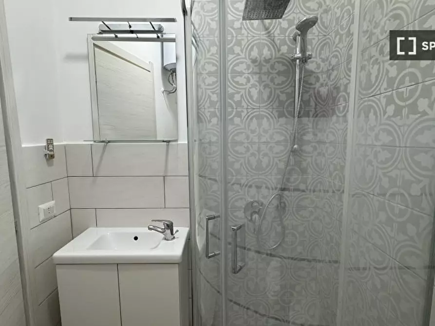 Immagine 5 di Ufficio in affitto  in Via Roberto Bracco a Napoli