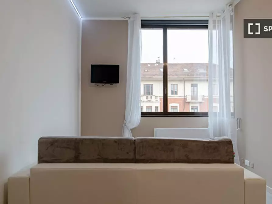 Immagine 6 di Appartamento in affitto  in Via Nizza a Torino