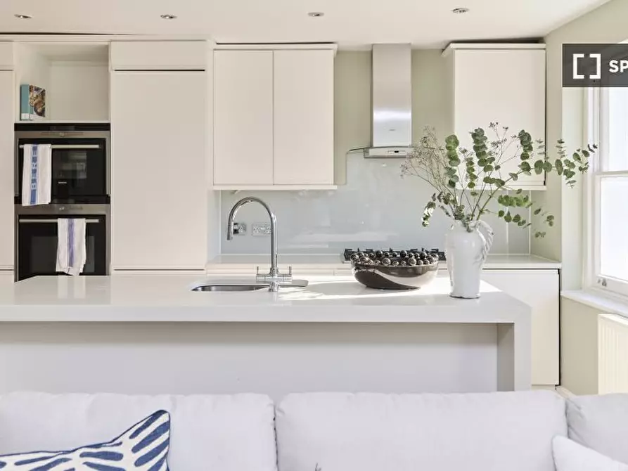 Immagine 14 di Appartamento in affitto  in flat a Paddington