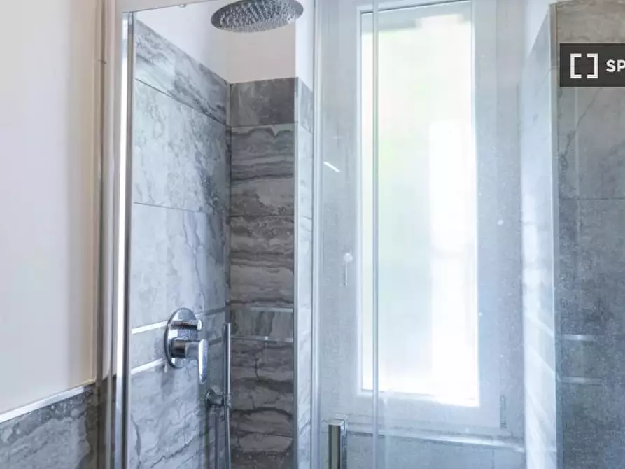 Immagine 19 di Appartamento in affitto  in Via Tavazzano a Milano