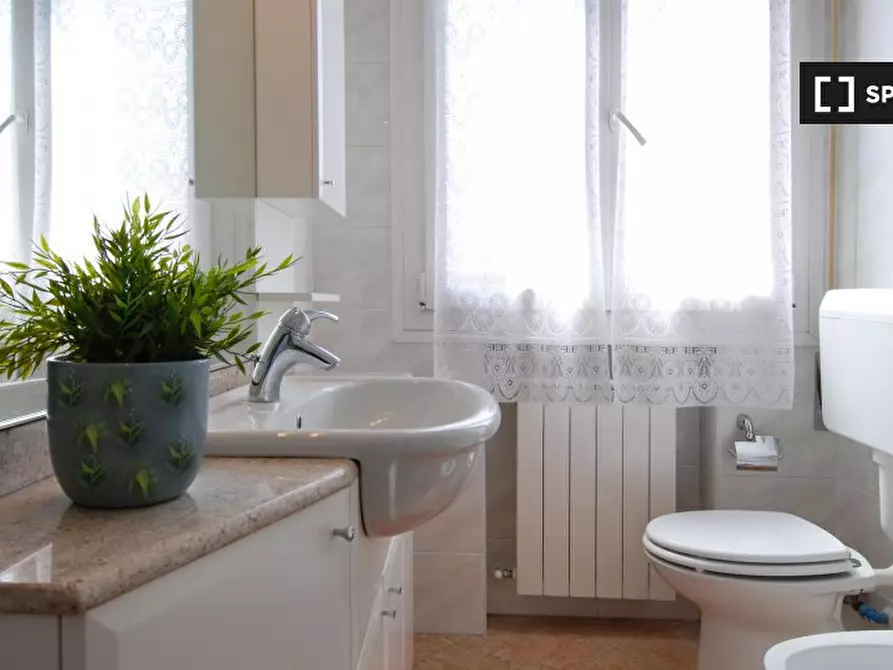 Immagine 13 di Appartamento in affitto  in Via Beniamino Gigli a Bologna