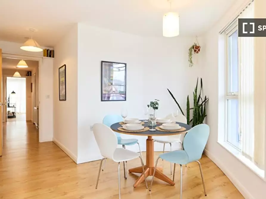 Immagine 2 di Appartamento in affitto  in Queensland Road a Islington