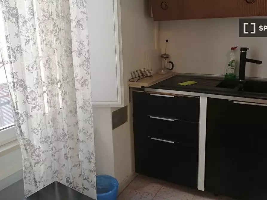 Immagine 5 di Ufficio in affitto  in Via dell'Olmata a Roma