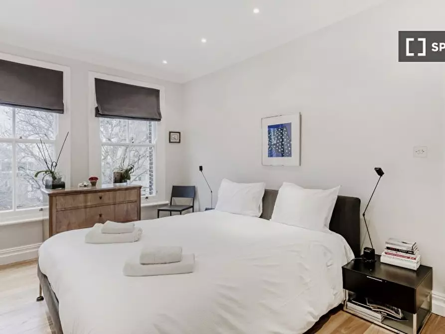 Immagine 18 di Appartamento in affitto  in Beaufort Mansions a Kensington