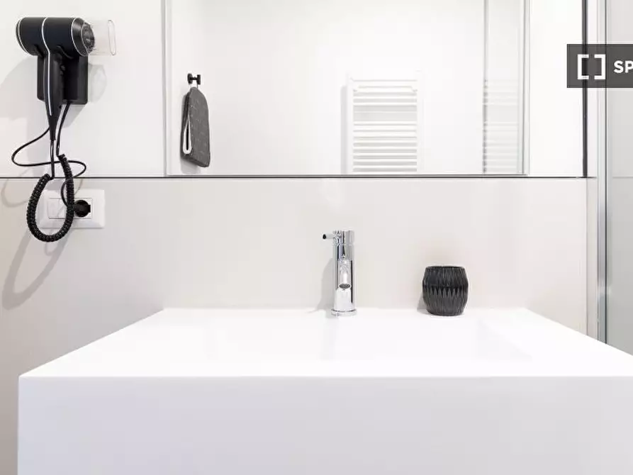 Immagine 8 di Ufficio in affitto  in Via Giuseppe Tartini a Milano