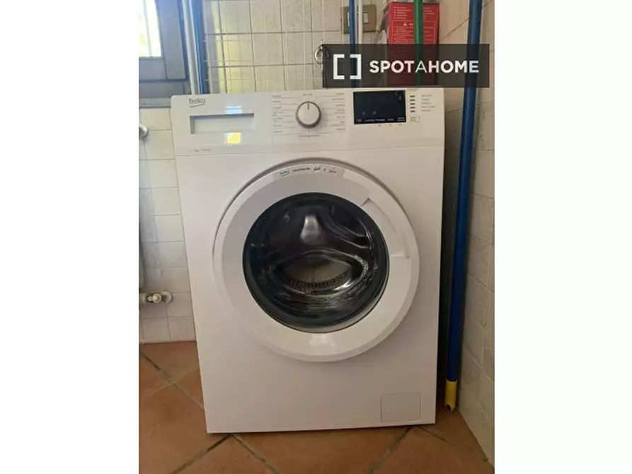 Immagine 7 di Ufficio in affitto  in Strada Alzaia Naviglio Grande a Arconate