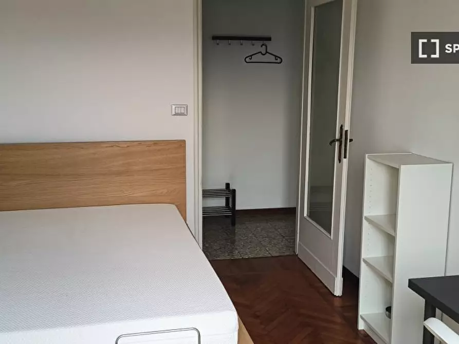 Immagine 2 di Camera condivisa in affitto  in Corso Svizzera a Torino