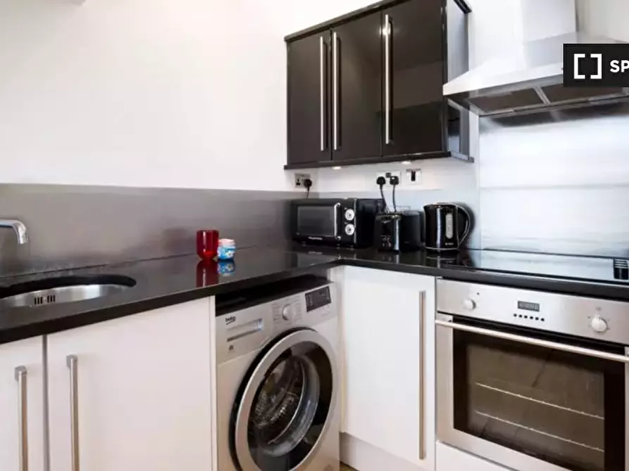 Immagine 6 di Appartamento in affitto  in Waldemar Ave, Fulham, London SW6 5LB, UK a Hammersmith