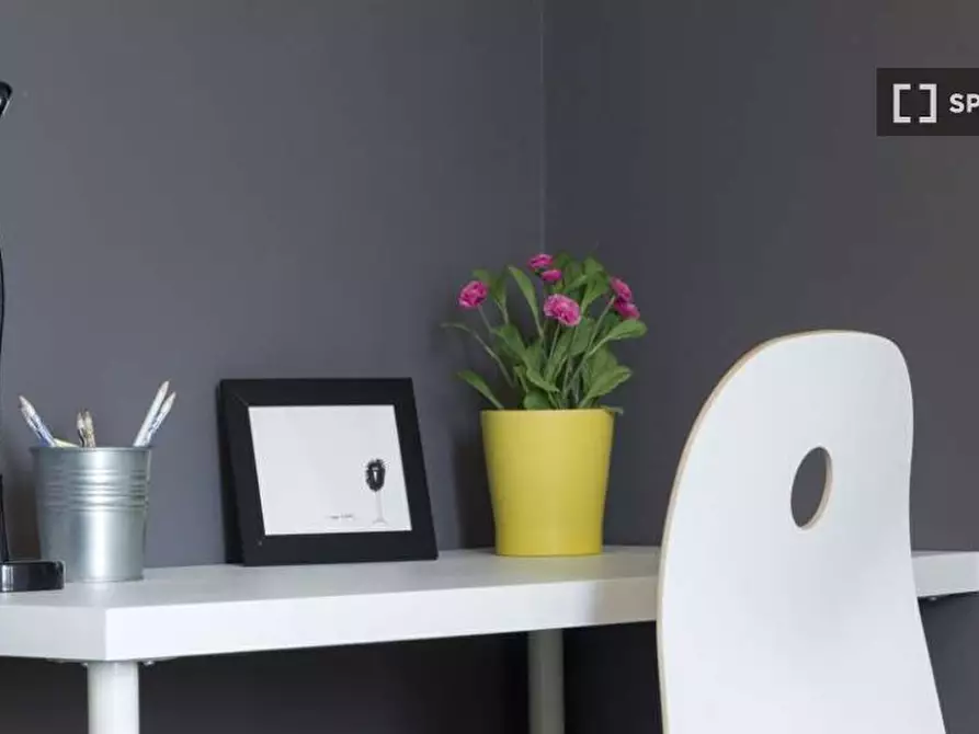 Immagine 5 di Camera condivisa in affitto  in Viale Carlo Espinasse a Milano